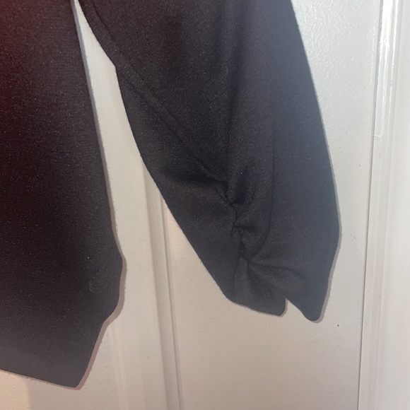 Small black blazer - Picture 4 of 5